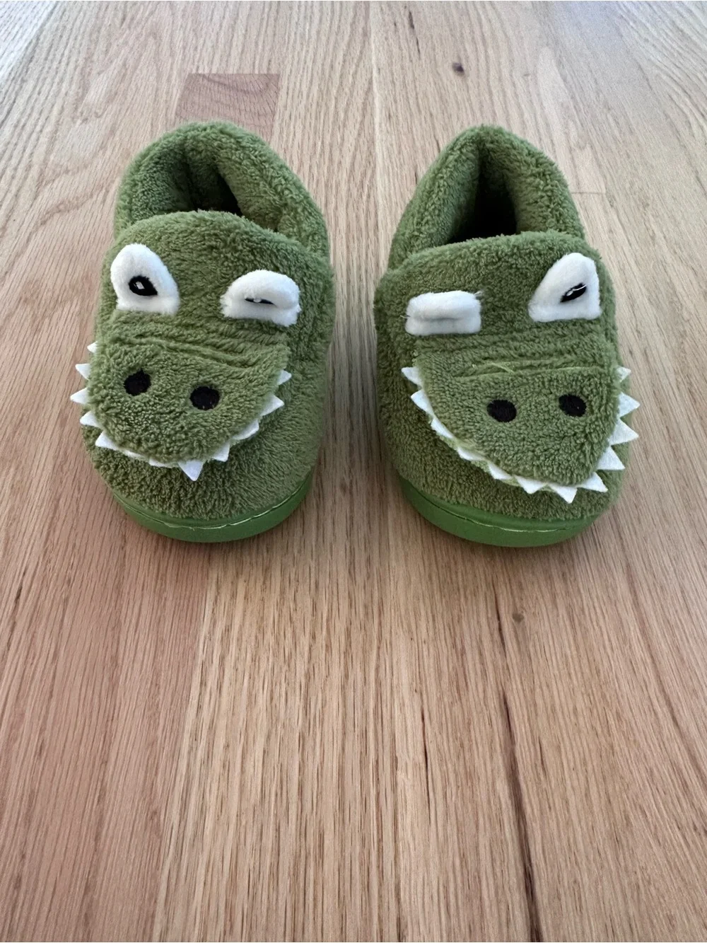 Toddler Green alligator 🐊  Crocodile Plush Slippers